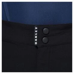 Oakley MTB Trail Shorts -VeloGear Store 64dbd0a04d9fb02790776bd43816ac712a372669ea4096c72c22bc5a888549c1 59919.1685193545