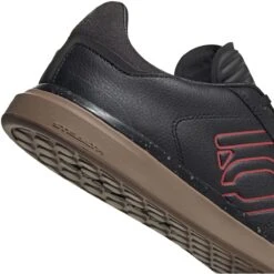 Five Ten Sleuth DLX PU Flat Shoe- Black/Scarlet/Gum 11 -VeloGear Store b9a6e69d42f4ca2222e2439742b86a71327c415a9ff12abd286b0f429007013b 75664.1683761030