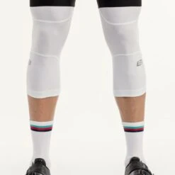 Bellwether Sol-Air UV Knee Sleeves -VeloGear Store c292beb112c78207c2b48901bed637c5bb352719f1730becd7cf1c32702019f4 69071.1685192815
